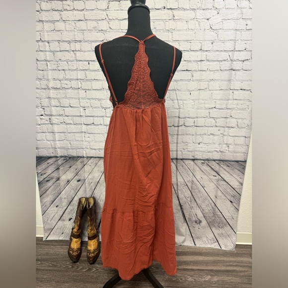 Summer dress - Picture 3 of 4